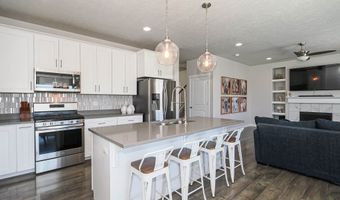 957 W MCKENNA, Bluffdale, UT 84065