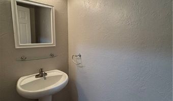 2032 SmokeTree Village Cir, Henderson, NV 89012