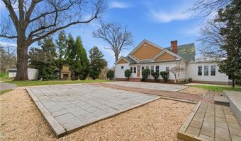 108 King St, Adairsville, GA 30103