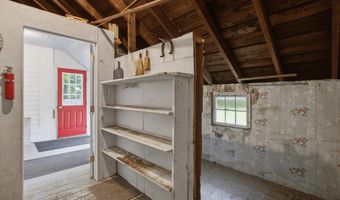 105 Hicks Ave, Bennington, VT 05201