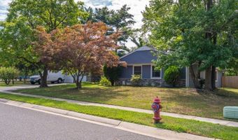 70 Northland Ln, Aberdeen Twp., NJ 07747