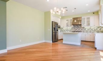 2580 Peterson Creek Dr, Santa Rosa, CA 95403