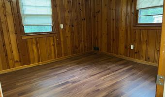 668 S ILLINOIS St, Arlington, VA 22204