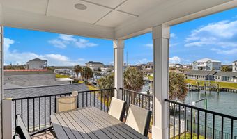 524 N Kinston Ave, Atlantic Beach, NC 28512