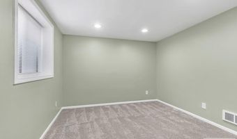 2965 Bluebird Ln, Idaho Falls, ID 83402