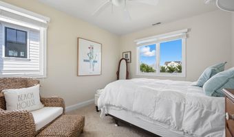 273 7th St, Avalon, NJ 08202