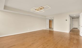 5000 BATTERY Ln 804, Bethesda, MD 20814