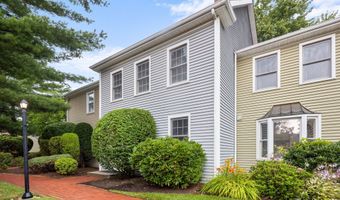 1 E Hayestown Rd 33, Danbury, CT 06811