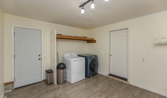 690 Normal Ave, Ashland, OR 97520