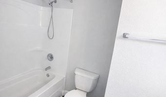 15550 NW Broad St, Altha, FL 32421