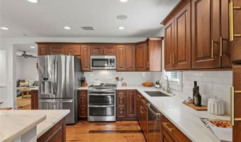 1207 W NEW HAMPSHIRE St, Orlando, FL 32804