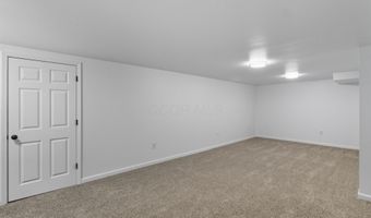 12 Mcguffey Ln, Athens, OH 45701