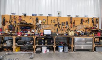 40 Big Timber Loop Rd, Big Timber, MT 59011
