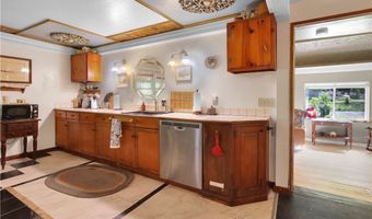 5123 4th Ave, Andover, OH 44003