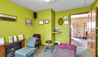 11881 Broadway St, Alden, NY 14004