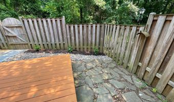 5919 SAINT GILES Way, Alexandria, VA 22315