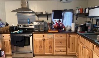 14 Lakeshore Dr, Belgrade, ME 04917