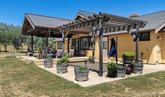 9267 7R Bar Rd, Angels Camp, CA 95222