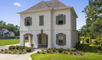 1908 Courtney Ln, Biloxi, MS 39532