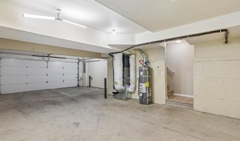 16236 SW GAGE Ln, Beaverton, OR 97006