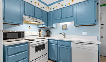 301 E Commerce Way Rd 258, Atlantic Beach, NC 28512