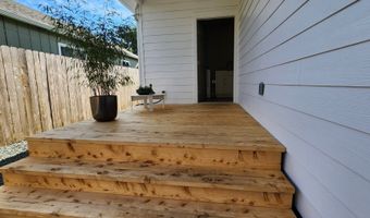 891 NE DIVISION Ave, Bandon, OR 97411