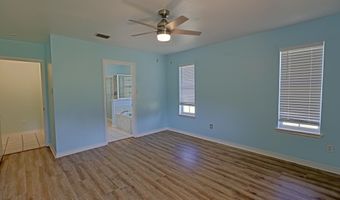 1876 Jamaica Dr, Navarre, FL 32566