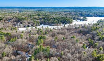 162 Lakeside Oaks Dr, Barrington, NH 03825