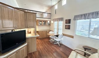 1044 S QUARTZ Dr, Apache Junction, AZ 85119