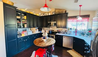 948 Counrty Ln, Angels Camp, CA 95222