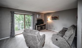 7675 142nd St W 314C, Apple Valley, MN 55124