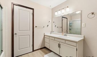 338 MANEWAL Dr, Cheyenne, WY 82009