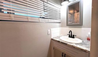 701 Lampton Ln, McAlester, OK 74501
