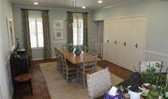 220 Lake Shore Dr, Alma, GA 31510