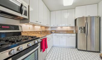 11801 ROCKVILLE Pike #712, North Bethesda, MD 20852