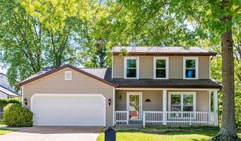 204 Oakwood Farms Ct, Ballwin, MO 63021