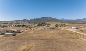 450 Comanche Ct, Aguanga, CA 92536