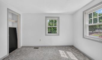 80 Stevens St, Andover, MA 01810