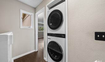 3236 Eastgate Pl #18, Anchorage, AK 99504