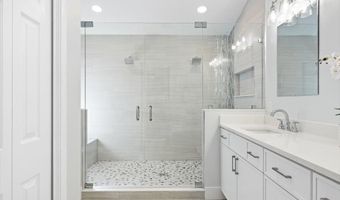 1193 LINKSIDE Ct E, Atlantic Beach, FL 32233