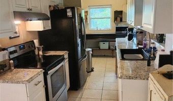 2206 Wyandotte Ave, Alva, FL 33920