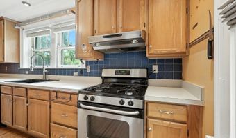 3191 Glenmore Ave, Cincinnati, OH 45211