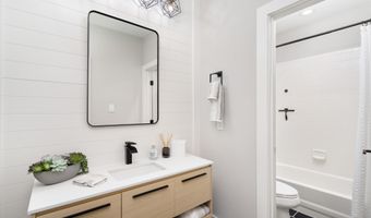 905 Rolling Meadows Ct, Allen, TX 75013