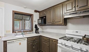 35 Quaboag Rd, Acton, MA 01720