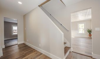 16 Church St, Belmont, NH 03220