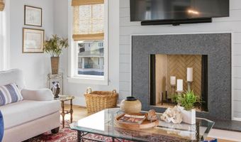 25 Sandspur Trl, Bald Head Island, NC 28461