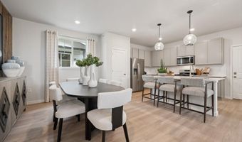 22519 E 47th Dr, Aurora, CO 80019