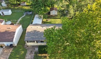 233 E Radio Ln, Arkansas City, KS 67005