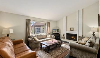 1247 Armstrong Cir, Escondido, CA 92027