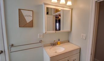 506 E 5th St, Alton, IL 62002